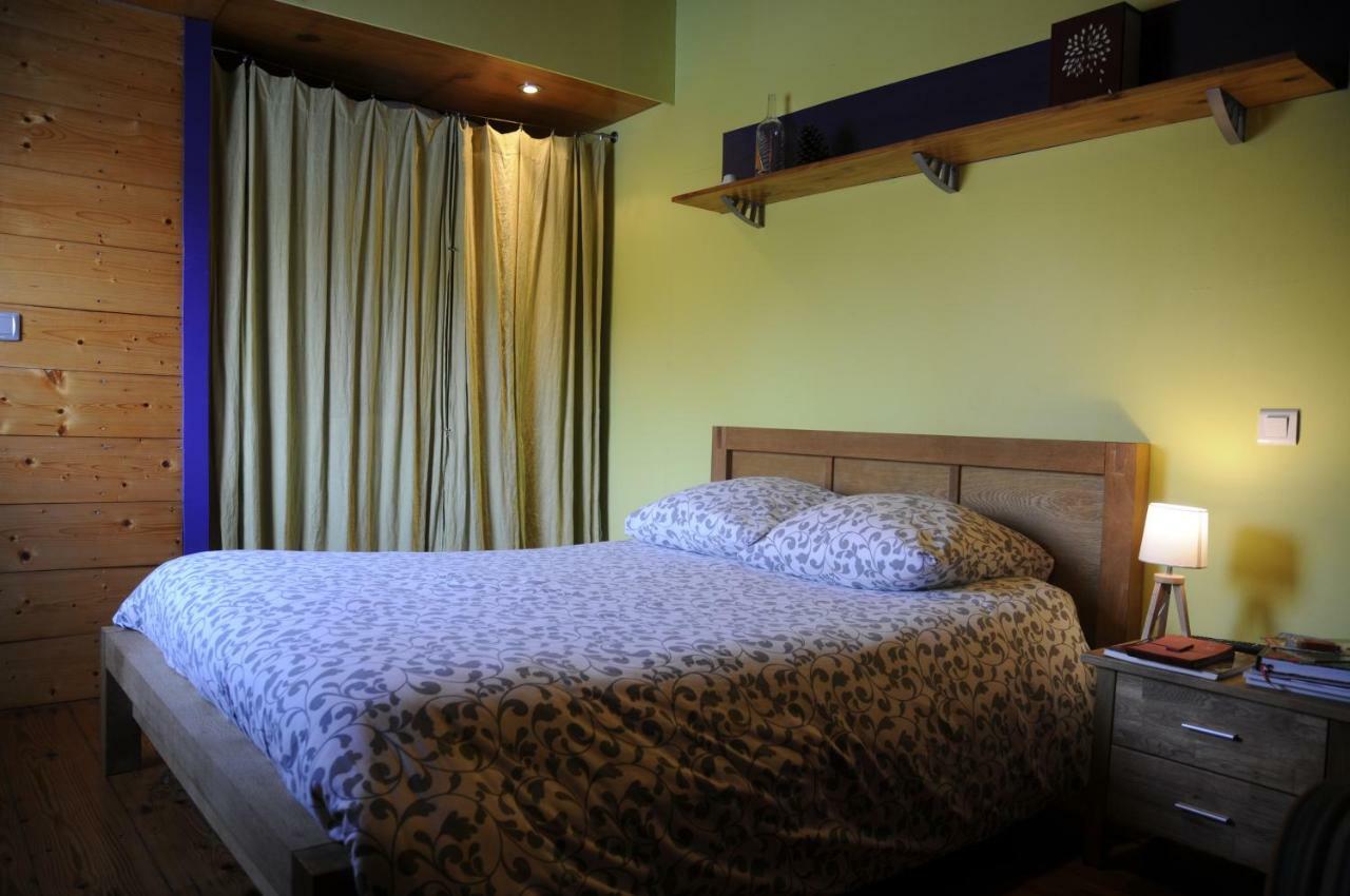 Peniche "Le Defi" Bed & Breakfast Marolles-sur-Seine ภายนอก รูปภาพ