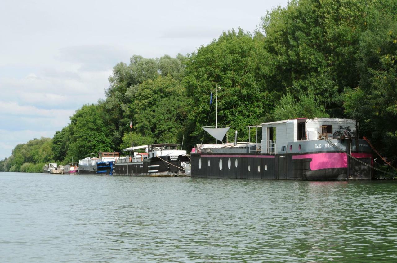 Peniche "Le Defi" Bed & Breakfast Marolles-sur-Seine ภายนอก รูปภาพ